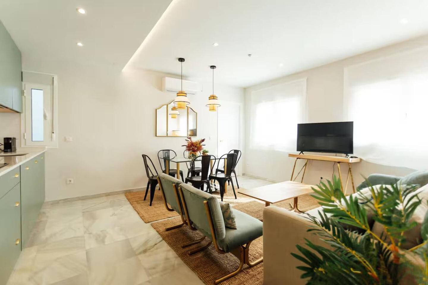 Reformed And Comfy- 2Bd 2Bth- Arenal Διαμέρισμα Σεβίλλη Εξωτερικό φωτογραφία